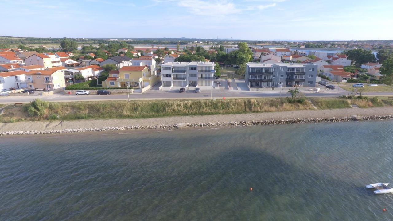 Apartment Lea Nin Esterno foto