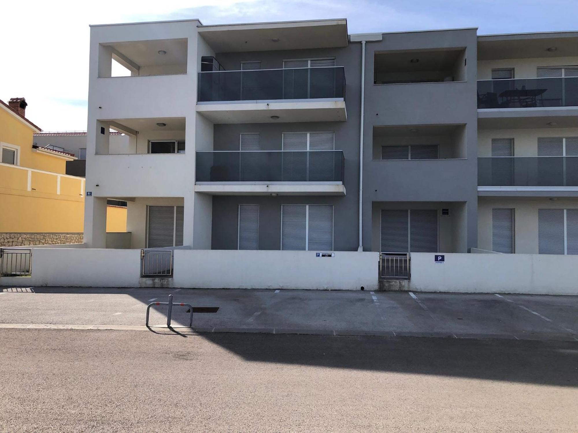 Apartment Lea Nin Esterno foto