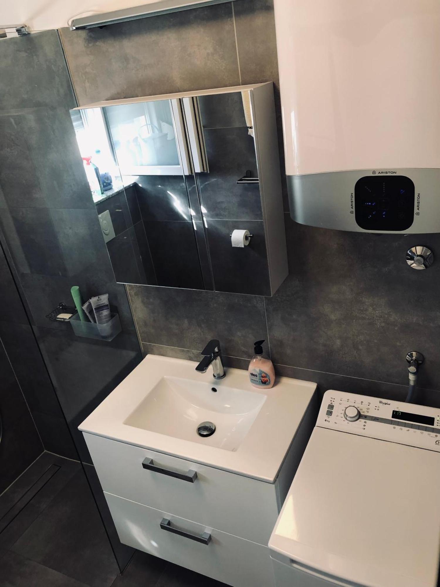 Apartment Lea Nin Esterno foto