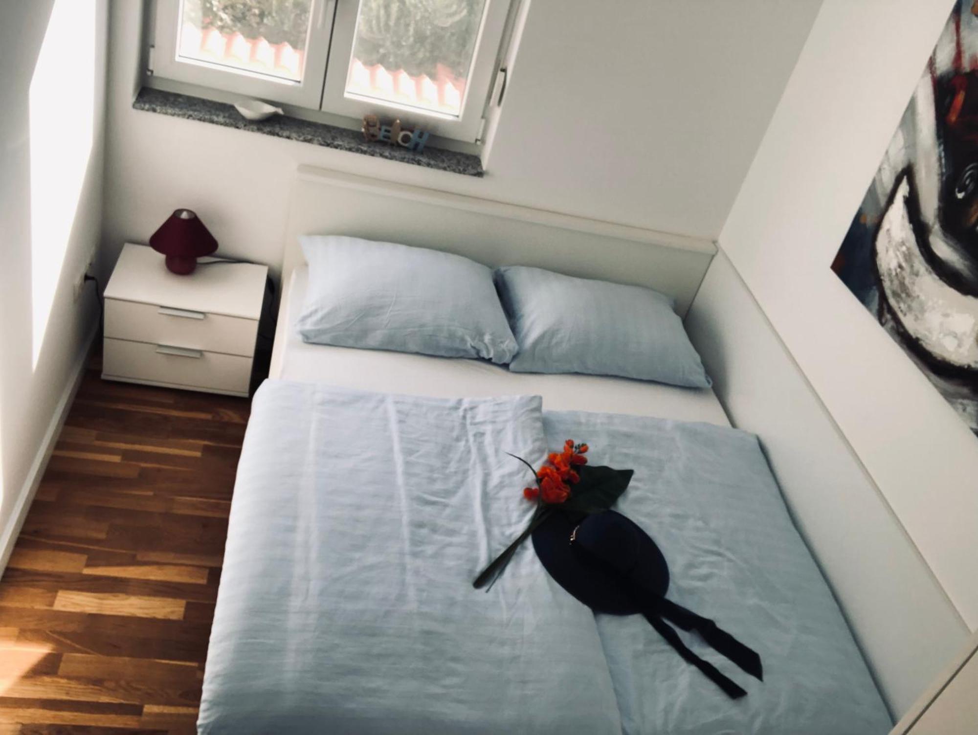 Apartment Lea Nin Esterno foto